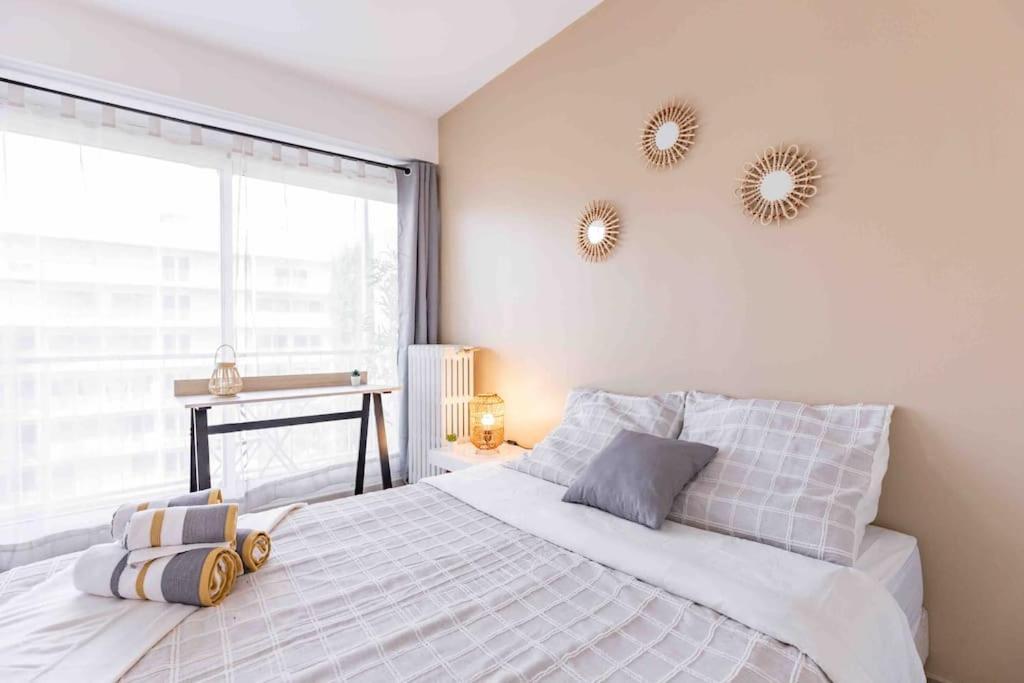 Appartement Avec Parking Et Terrasse Metro 7 Et Paris Villejuif Buitenkant foto