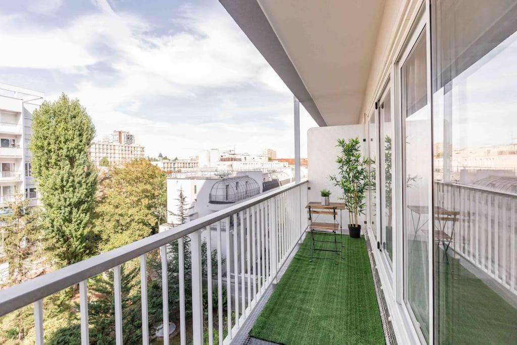 Appartement Avec Parking Et Terrasse Metro 7 Et Paris Villejuif Buitenkant foto